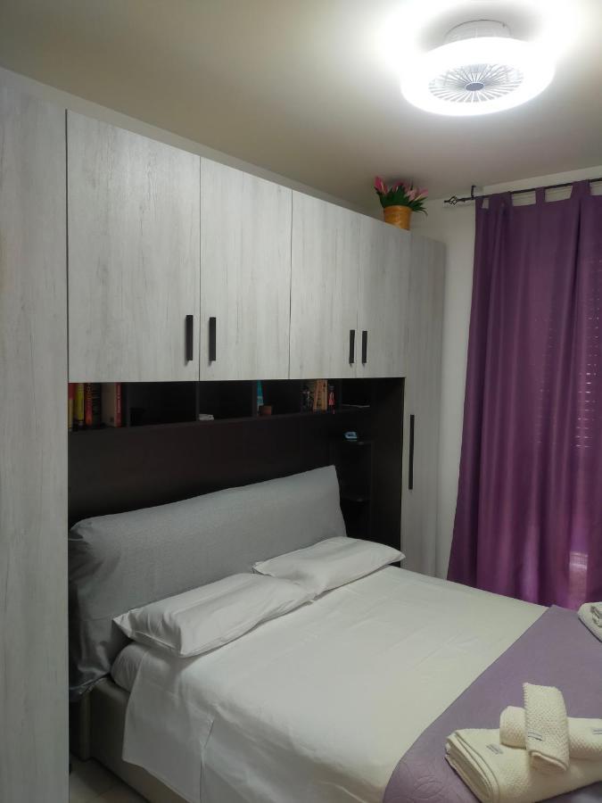 Appartamento Riviera Trilocale Wifi E Parcheggio Privato 文蒂米利亚 外观 照片